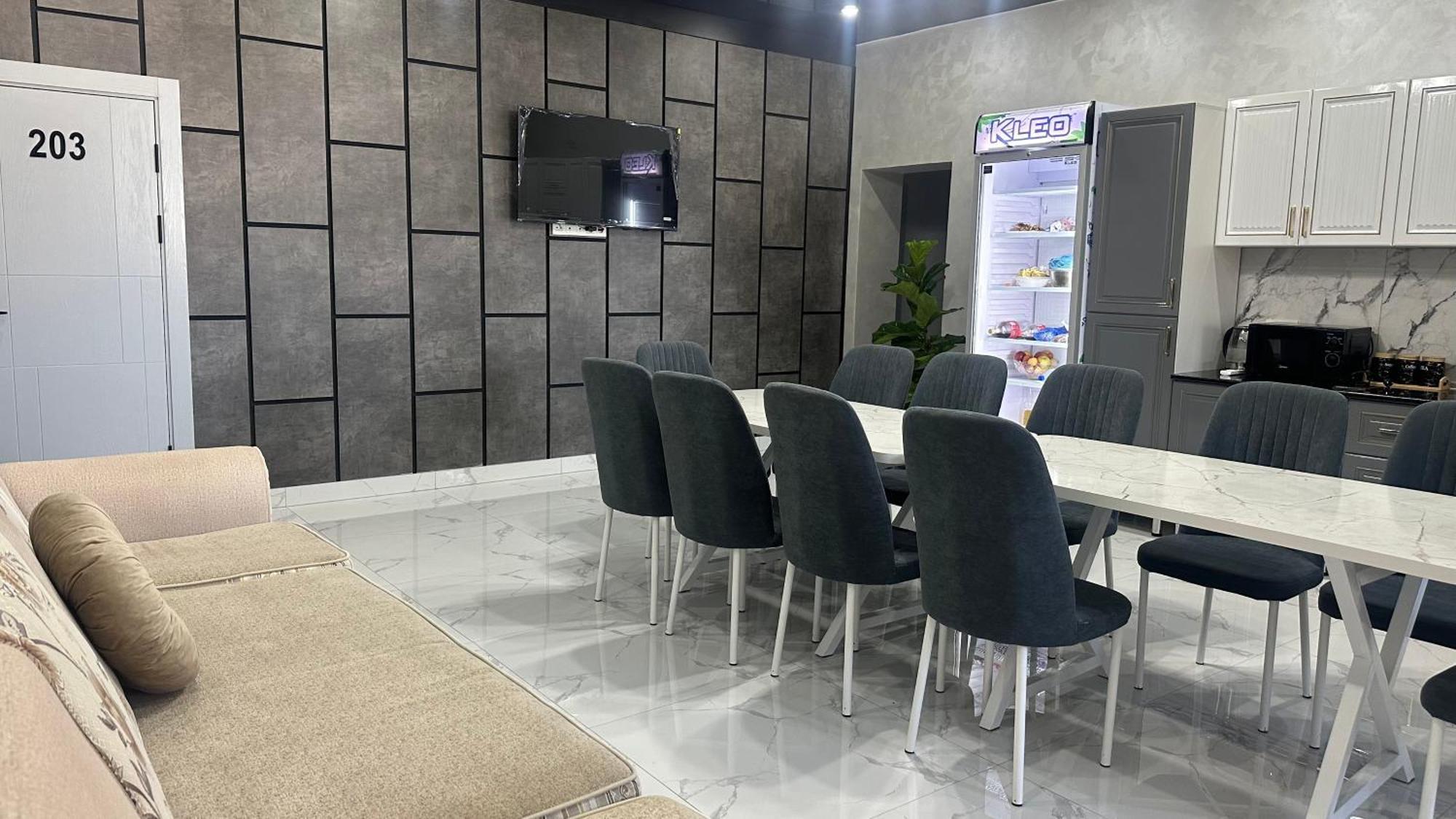 Nazar Hotel & Hostel Turkistan 外观 照片